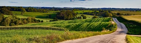 Image for event: Sask's Best Scenic Drives with Robin and Arlene Karpan